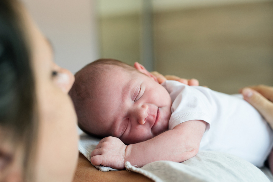5 Tips To Survive The First Week With Your Baby 5 Tips To Survive The First Week With Your Baby