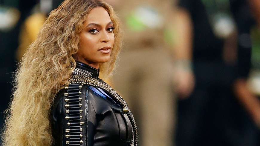 5 Celebs Who Opened Up About Their Miscarriage 5 Celebs Who Opened Up About Their Miscarriage